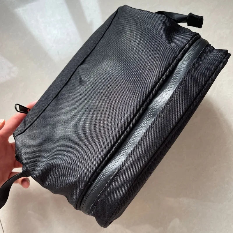 Double Layer Men Large-capacity Toiletrie Bag Women Travel Cosmetic Makeup Kit Waterproof Dry and Wet Separation Storage Bags